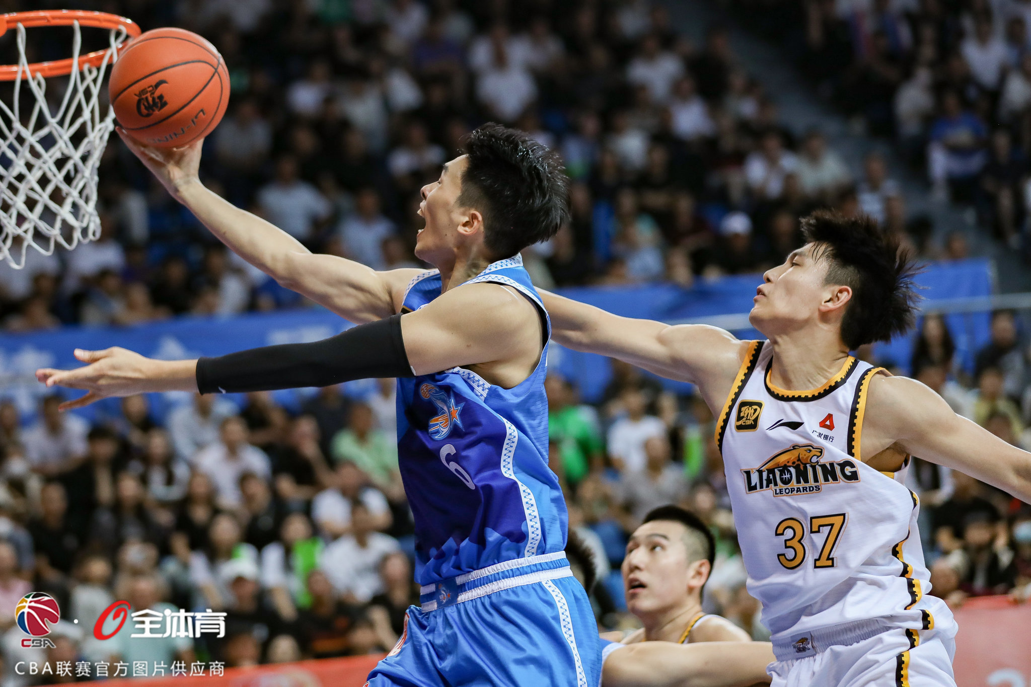 辽宁男篮直播今天比赛