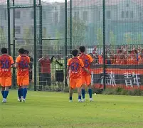 山东泰山3比1上海海港