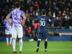 法甲摩纳哥对阵巴黎圣日耳曼